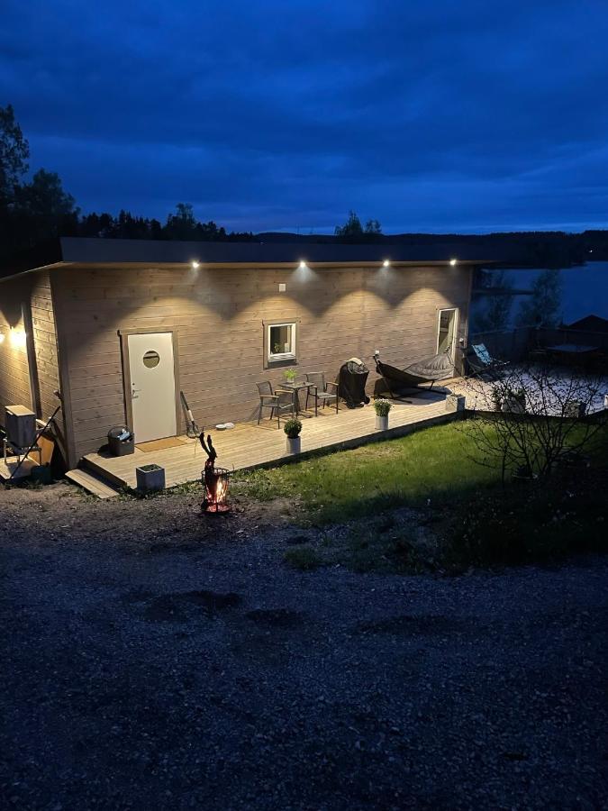 Lundby Vila Finspång Exterior foto