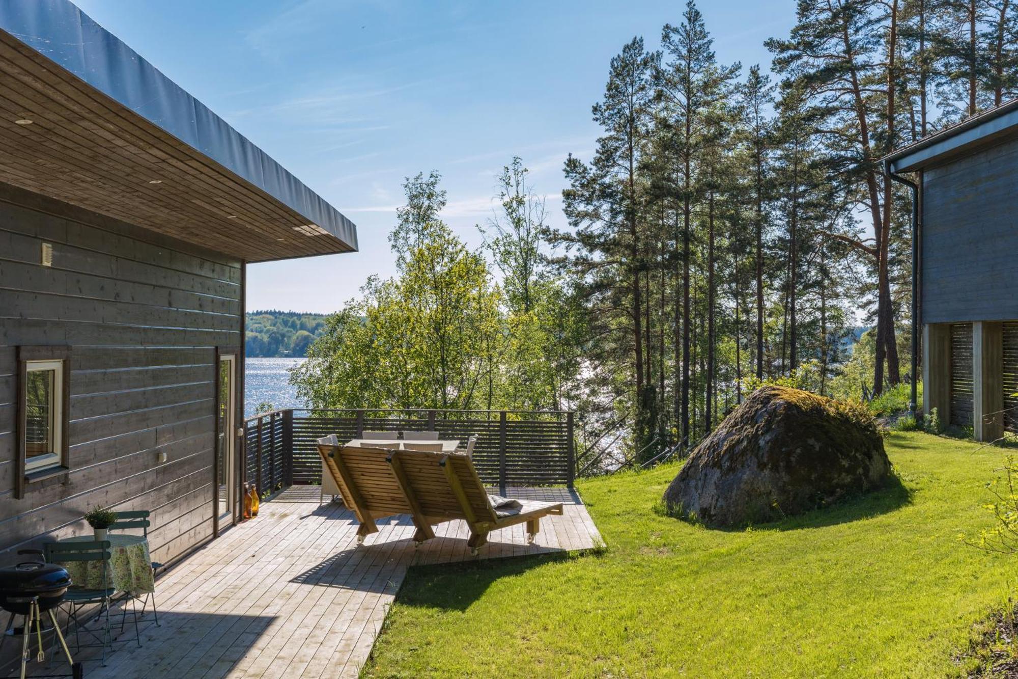 Lundby Vila Finspång Exterior foto