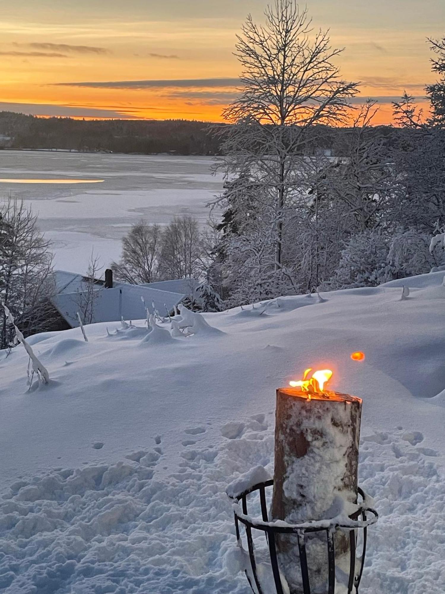 Lundby Vila Finspång Exterior foto