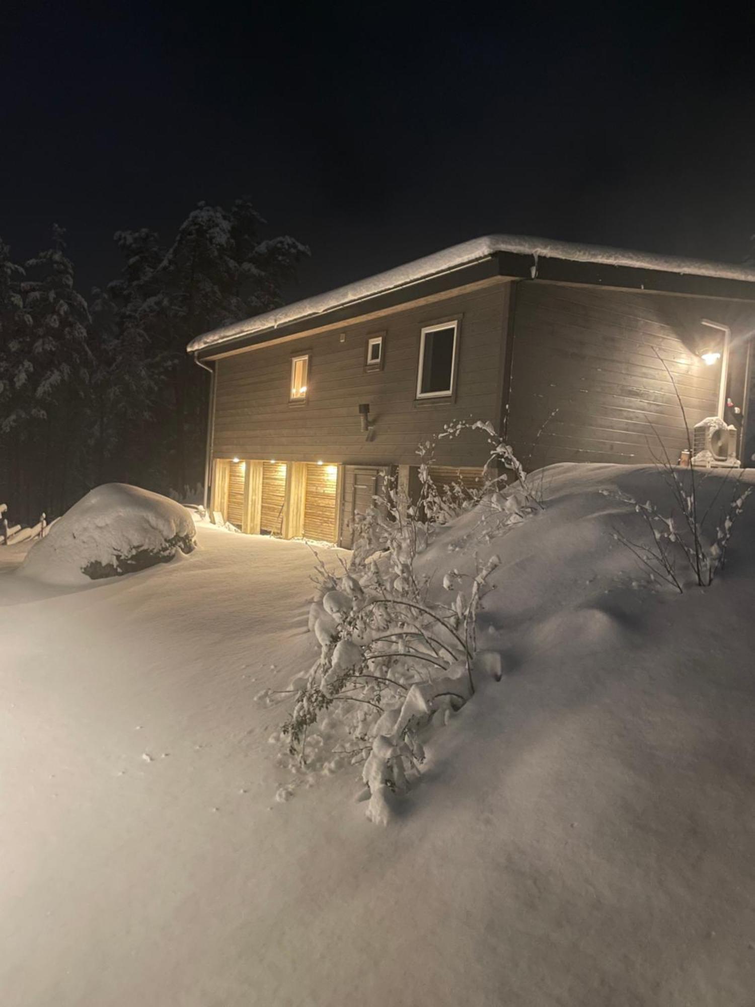 Lundby Vila Finspång Exterior foto